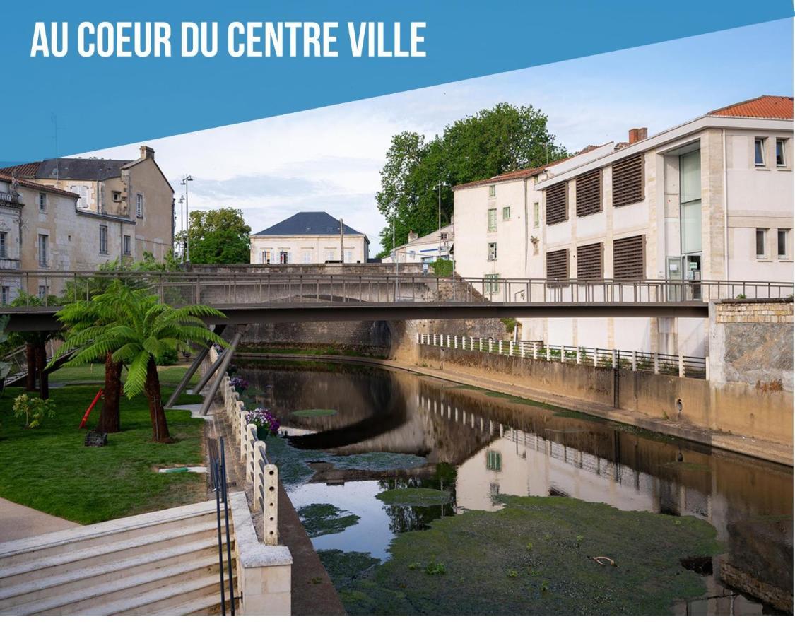 La Palmeraie -Wifi Fibre- Centre Ville -Property Rental Nm Fontenay-le-Comte Eksteriør bilde